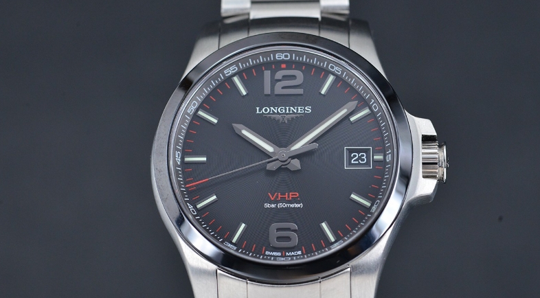 超高精準的代表品鑒浪琴康卡斯系列V.H.P.腕表（圖）