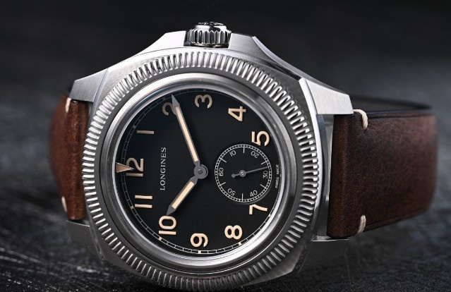 專業指南:浪琴腕表劃痕修復全攻略(圖) 專業指南:浪琴腕表劃痕修復全攻略(圖)