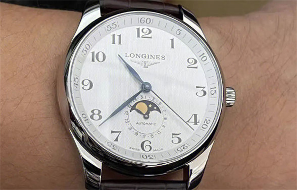 浪琴腕表表帶太緊解決方法（圖）