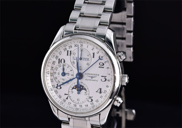 浪琴腕表進灰了解決辦法推薦（圖）