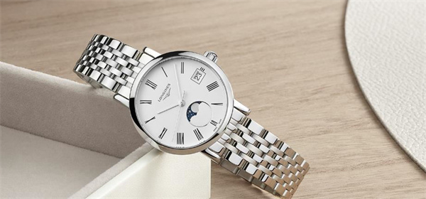 浪琴手表表殼有劃痕解決辦法推薦(圖) 浪琴手表表殼有劃痕解決辦法推薦(圖)